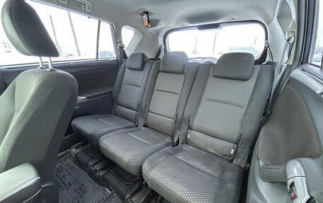 Toyota Verso I, 2010 год, 770 000 рублей, 19 фотография