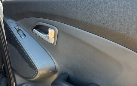 Hyundai ix35 I рестайлинг, 2013 год, 1 380 000 рублей, 14 фотография