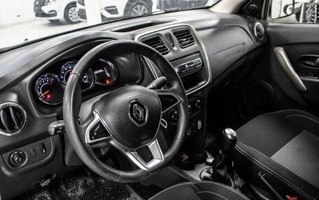 Renault Logan II, 2022 год, 959 000 рублей, 13 фотография