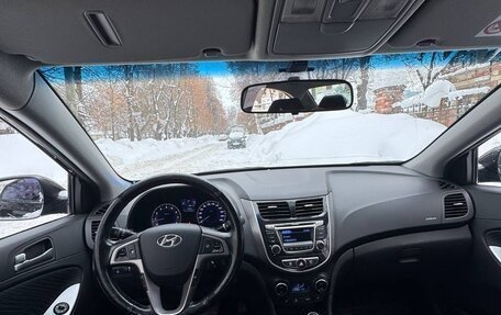 Hyundai Solaris II рестайлинг, 2014 год, 990 000 рублей, 7 фотография