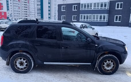 Renault Duster I рестайлинг, 2014 год, 810 000 рублей, 3 фотография