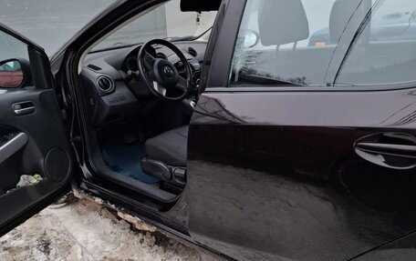 Mazda 2 III, 2011 год, 700 000 рублей, 6 фотография