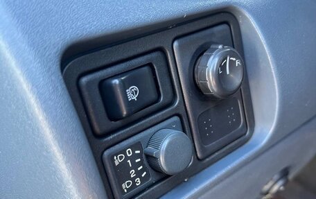 Nissan Almera, 2005 год, 315 000 рублей, 8 фотография