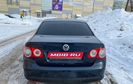 Volkswagen Jetta VI, 2009 год, 520 000 рублей, 5 фотография