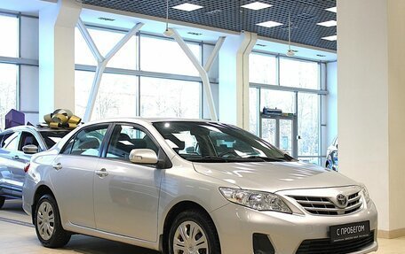 Toyota Corolla, 2011 год, 845 000 рублей, 3 фотография