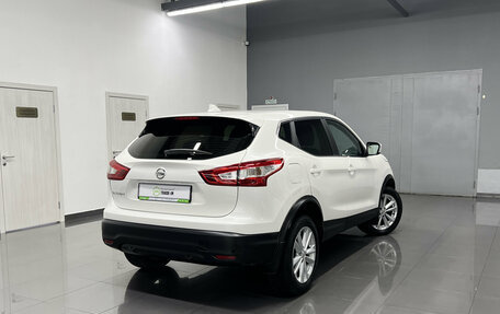 Nissan Qashqai, 2017 год, 1 825 000 рублей, 2 фотография