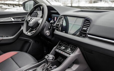 Skoda Karoq I, 2025 год, 3 388 000 рублей, 21 фотография