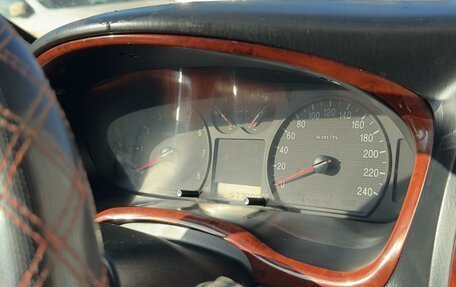 Hyundai Sonata IV рестайлинг, 2005 год, 180 000 рублей, 10 фотография