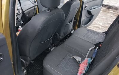 Renault Sandero II рестайлинг, 2017 год, 800 000 рублей, 1 фотография