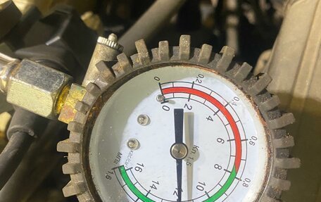 Hyundai Sonata IV рестайлинг, 2005 год, 180 000 рублей, 21 фотография