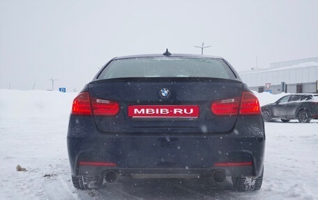 BMW 3 серия, 2012 год, 1 850 000 рублей, 13 фотография