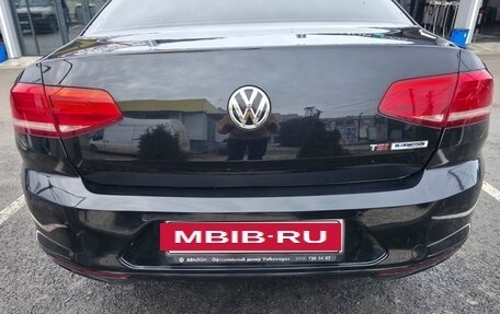 Volkswagen Passat B8 рестайлинг, 2015 год, 1 550 000 рублей, 4 фотография