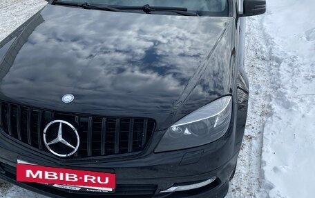 Mercedes-Benz C-Класс, 2010 год, 1 200 000 рублей, 5 фотография