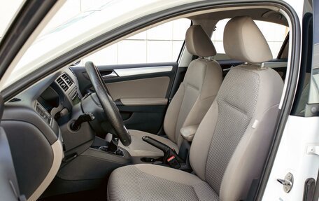 Volkswagen Jetta VI, 2012 год, 795 000 рублей, 11 фотография