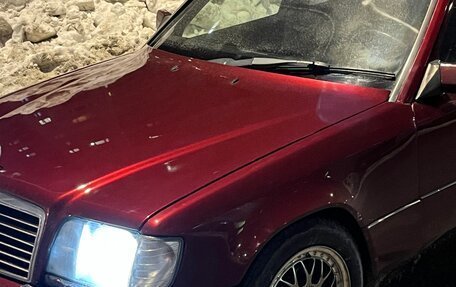 Mercedes-Benz E-Класс, 1995 год, 400 000 рублей, 2 фотография