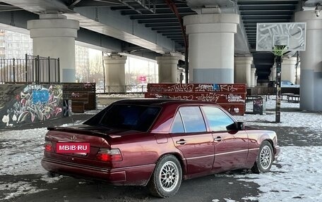 Mercedes-Benz E-Класс, 1995 год, 400 000 рублей, 7 фотография