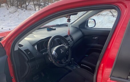 Mitsubishi Outlander III рестайлинг 3, 2007 год, 1 080 000 рублей, 7 фотография