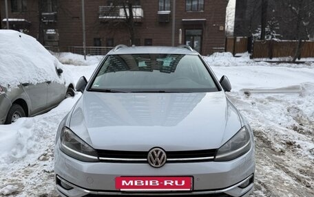 Volkswagen Golf VII, 2018 год, 1 900 000 рублей, 3 фотография