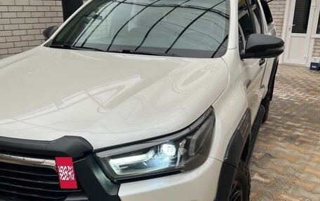 Toyota Hilux VIII, 2020 год, 5 500 000 рублей, 7 фотография