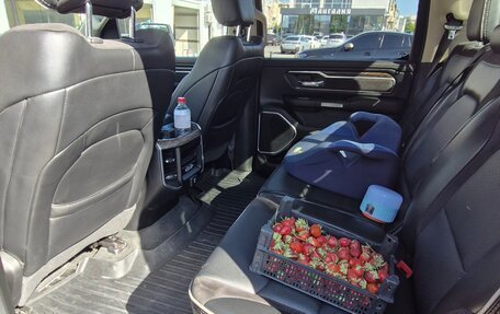 Rambler 1500, 2019 год, 5 550 000 рублей, 8 фотография