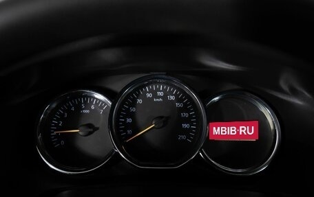 Renault Logan II, 2020 год, 880 000 рублей, 10 фотография