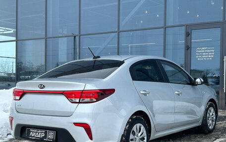 KIA Rio III рестайлинг, 2017 год, 1 370 000 рублей, 2 фотография