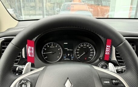 Mitsubishi Outlander III рестайлинг 3, 2013 год, 1 440 000 рублей, 14 фотография
