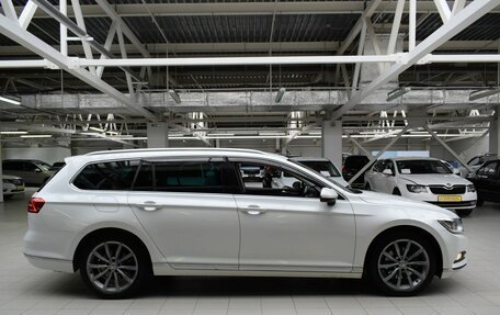 Volkswagen Passat B8 рестайлинг, 2017 год, 1 420 000 рублей, 8 фотография