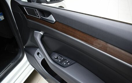 Volkswagen Passat B8 рестайлинг, 2017 год, 1 420 000 рублей, 18 фотография