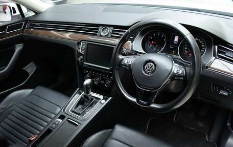 Volkswagen Passat B8 рестайлинг, 2017 год, 1 420 000 рублей, 16 фотография