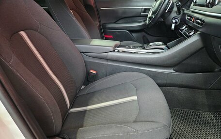 Hyundai Sonata VIII, 2021 год, 1 965 000 рублей, 12 фотография