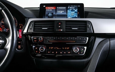 BMW 3 серия, 2018 год, 2 990 000 рублей, 14 фотография