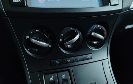 Mazda 3, 2011 год, 990 000 рублей, 17 фотография