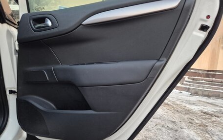 Citroen C4 II рестайлинг, 2011 год, 570 000 рублей, 10 фотография