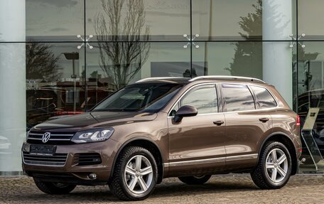 Volkswagen Touareg III, 2012 год, 2 095 000 рублей, 1 фотография