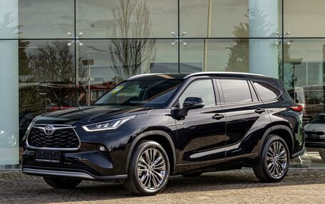 Toyota Highlander, 2025 год, 5 595 000 рублей, 1 фотография