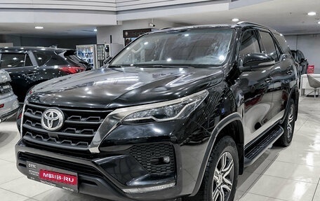 Toyota Fortuner II, 2021 год, 3 750 000 рублей, 1 фотография