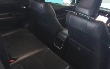 Toyota Harrier, 2019 год, 3 000 000 рублей, 6 фотография