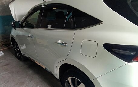 Toyota Harrier, 2019 год, 3 000 000 рублей, 3 фотография