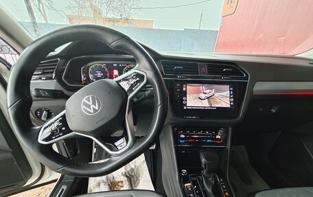 Volkswagen Tiguan II, 2020 год, 3 800 000 рублей, 9 фотография