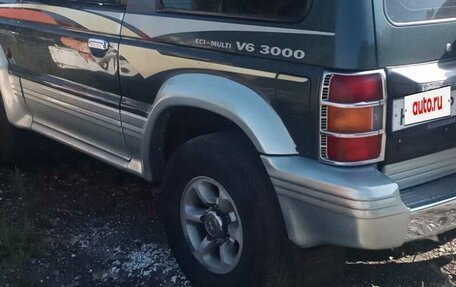 Mitsubishi Pajero III рестайлинг, 1995 год, 410 000 рублей, 3 фотография