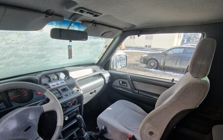 Mitsubishi Pajero III рестайлинг, 1995 год, 410 000 рублей, 8 фотография