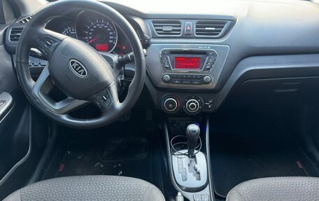 KIA Rio III рестайлинг, 2012 год, 755 000 рублей, 10 фотография