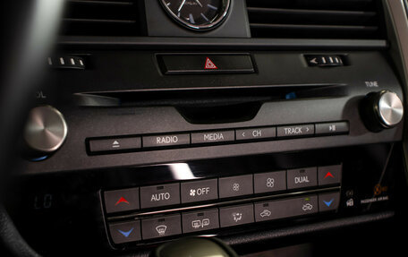 Lexus RX IV рестайлинг, 2019 год, 4 728 000 рублей, 19 фотография