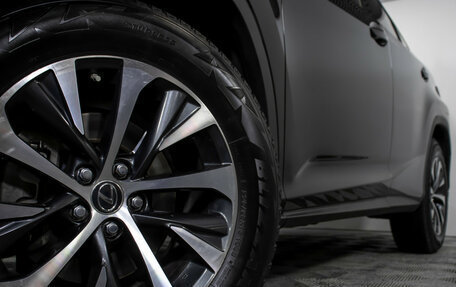 Lexus RX IV рестайлинг, 2019 год, 4 728 000 рублей, 30 фотография