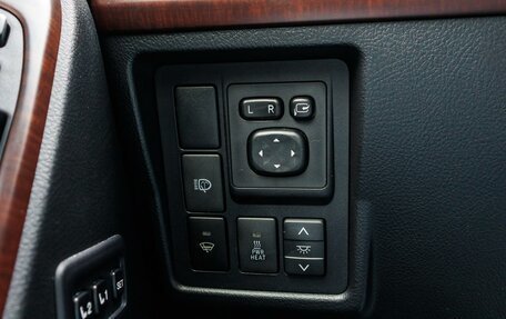 Toyota Land Cruiser Prado 150 рестайлинг 2, 2014 год, 3 749 000 рублей, 26 фотография