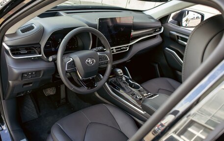 Toyota Highlander, 2025 год, 5 595 000 рублей, 13 фотография