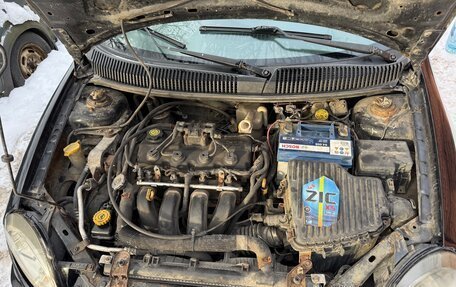 Dodge Neon II, 2003 год, 200 000 рублей, 11 фотография