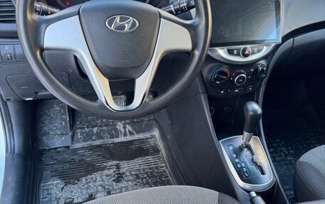 Hyundai Solaris II рестайлинг, 2012 год, 725 000 рублей, 18 фотография