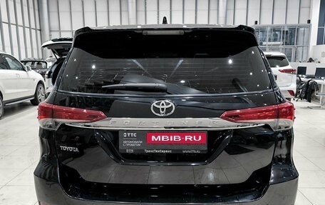 Toyota Fortuner II, 2021 год, 3 750 000 рублей, 6 фотография